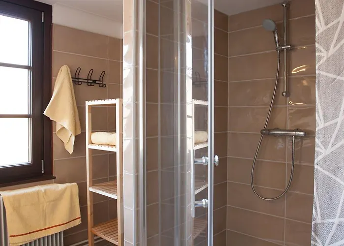 L'atelier - Grande Maison Avec Garage